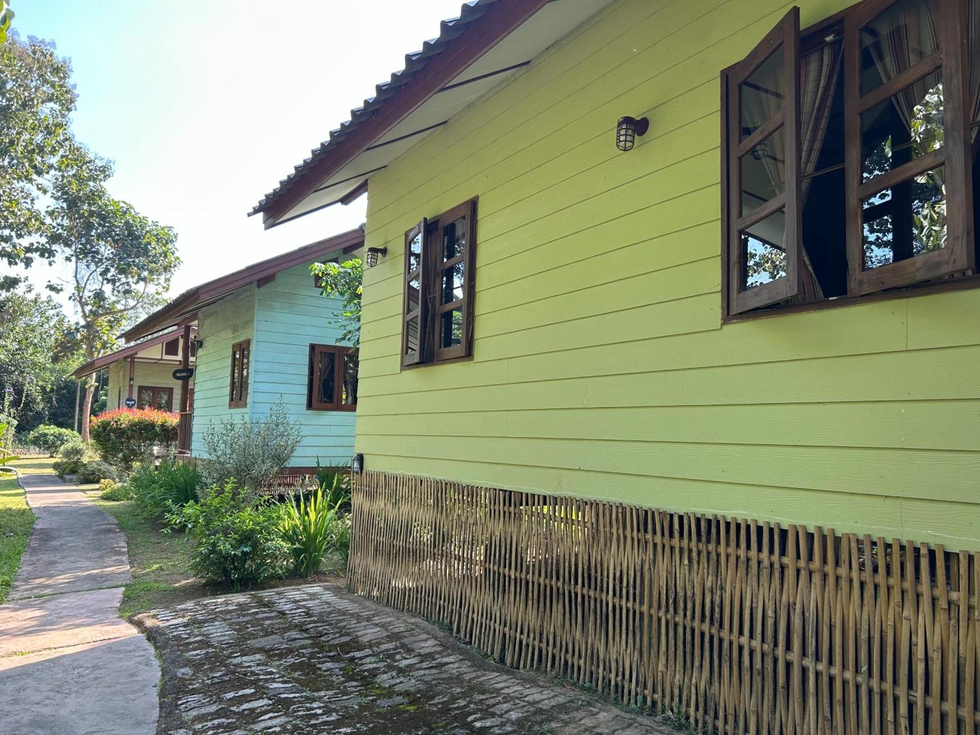 At Home Chiang Dao, Pooch Lovers Ban Tham  Exterior photo